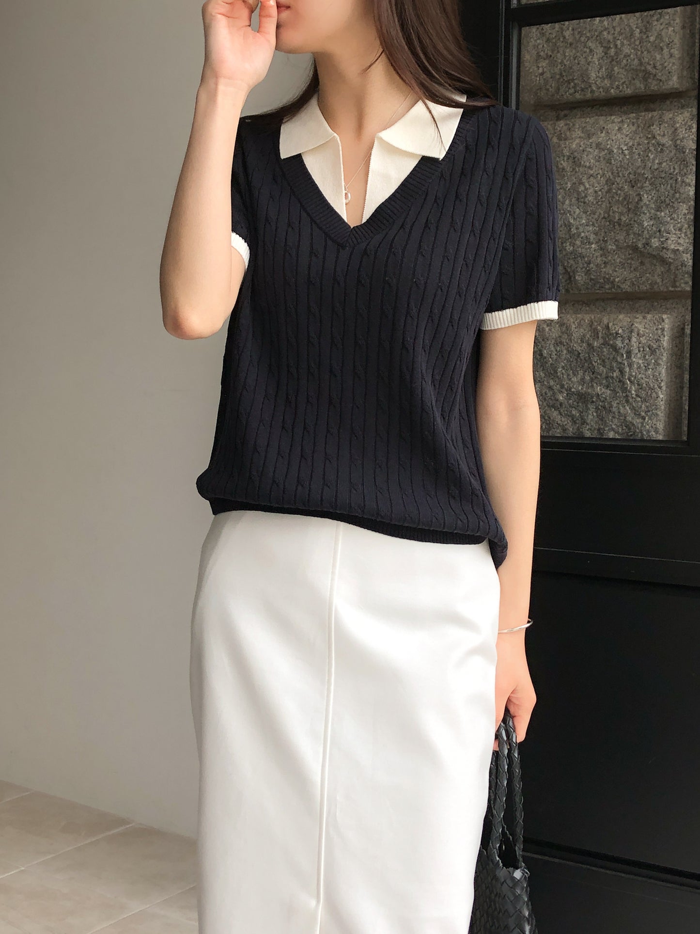 Dear collared short