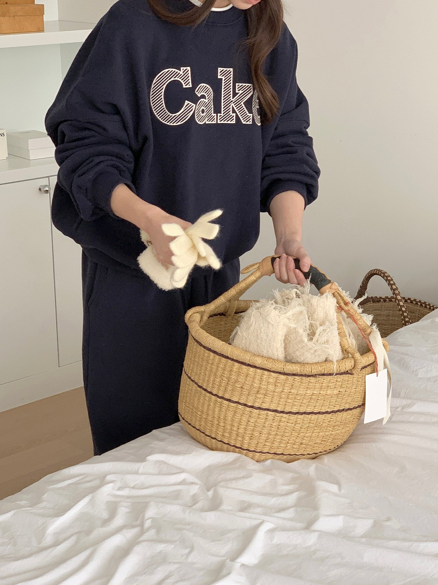 Cake sweatshirt