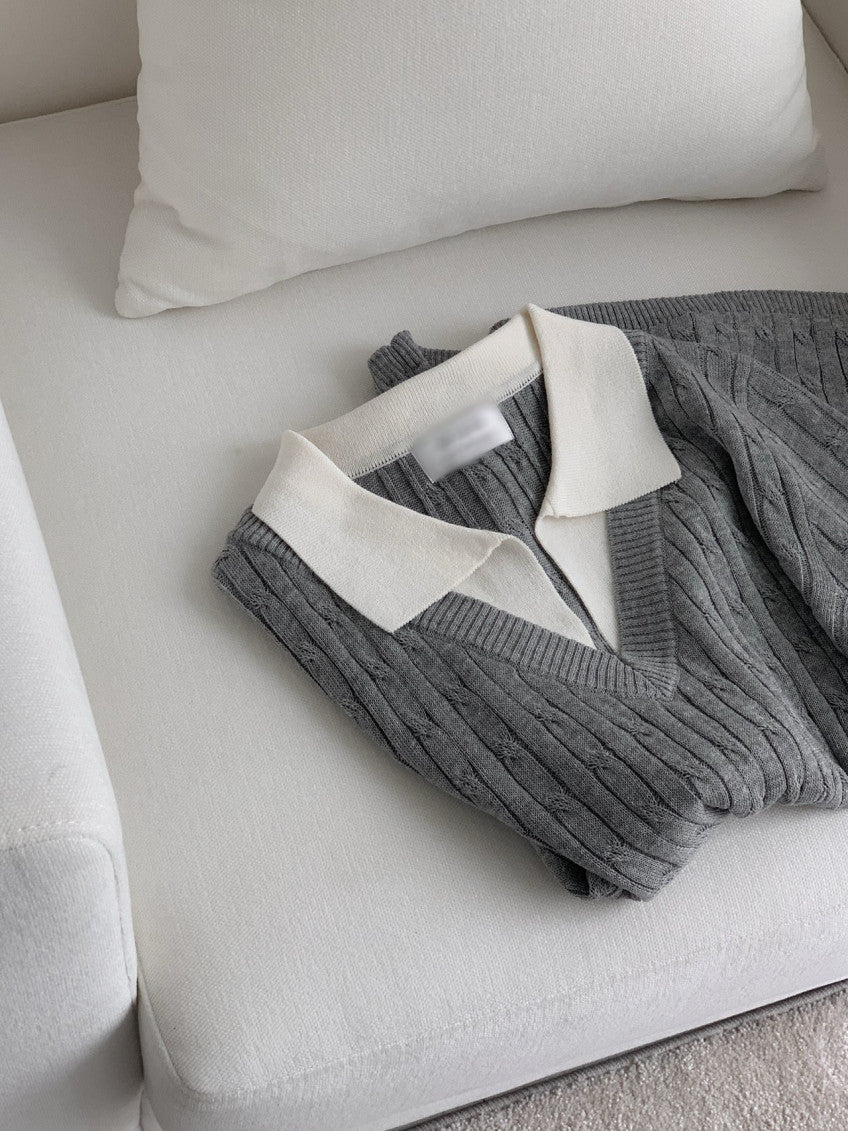 Dear collared short